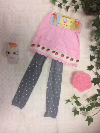 Härlig Flicka Legging med Kjol
