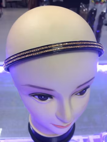 Vacker Diadem med Strass