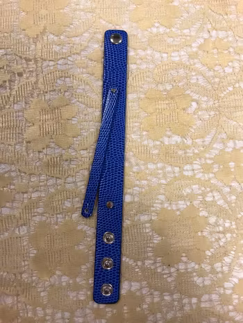 Personliga armband & dekorations smycken/nyckelringar