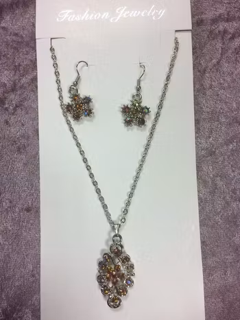 Vacker Strass Halsband Set
