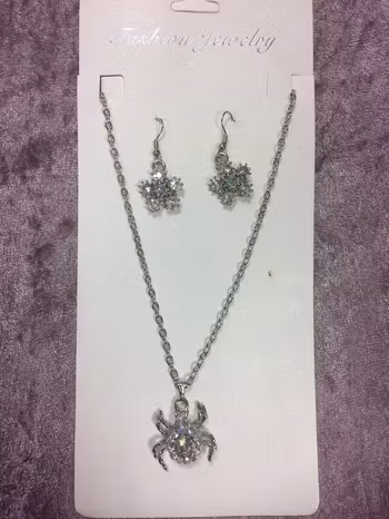 Vacker Strass Halsband Set