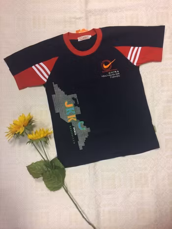 Barn T shirt