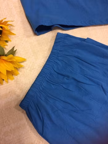 Snygg Barn Klädset T-Shirt + Shorts