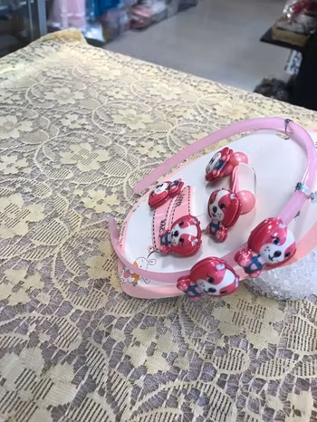 Ett Söt Hund Hår Presentförpackning