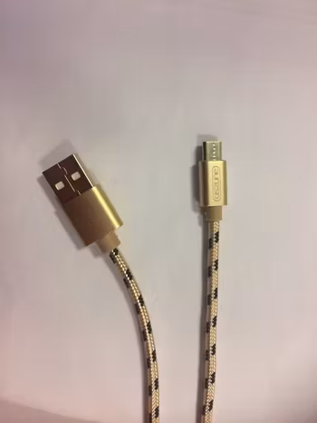 USB-Synk- / Laddarkabel till Mobiltelefon