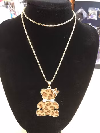 Långt Stort  Strass Halsband