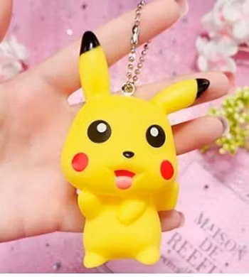 Pikachu Nyckelring