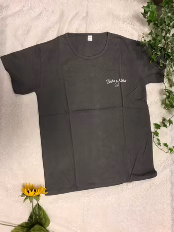 T- Shirt