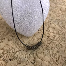 Retro Halsband med Svenska Pojkenamn