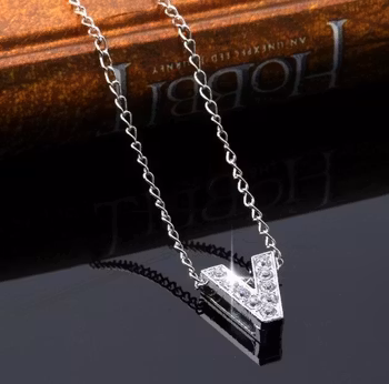 Strass Alfabetet Halsband