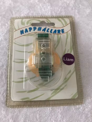 Napphållare med Namn