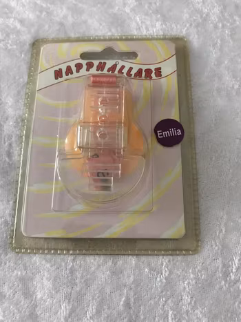 Napphållare med Namn
