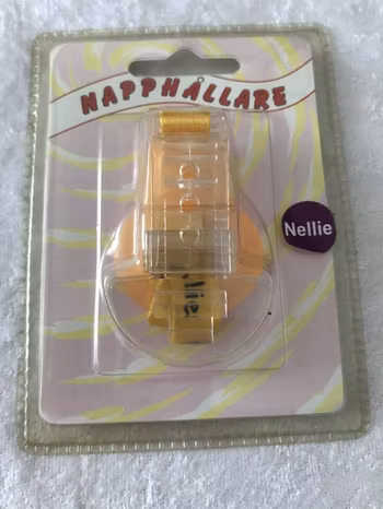 Napphållare med Namn