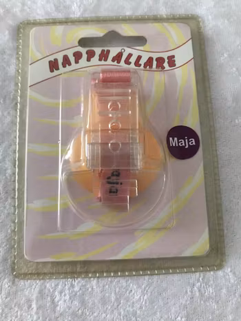 Napphållare med Namn