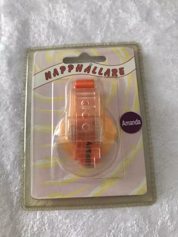 Napphållare med Namn
