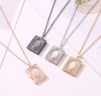 Magisk bok / Fotoram Halsband
