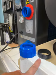 PVC blå mutter & packning till Azuro värmepump 5kW