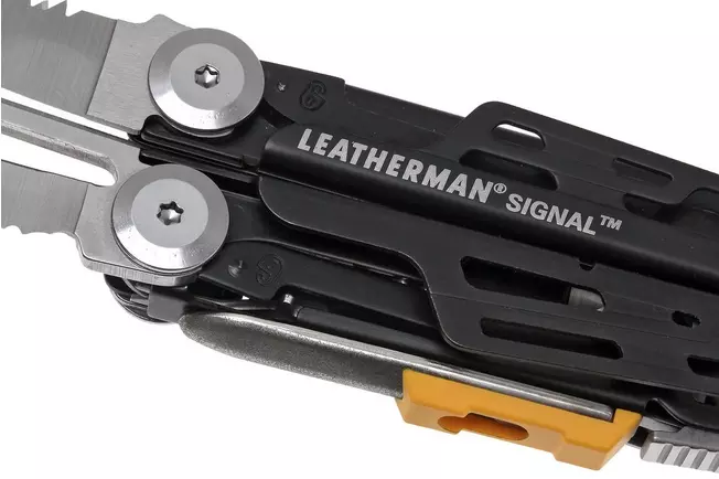 Leatherman Signal