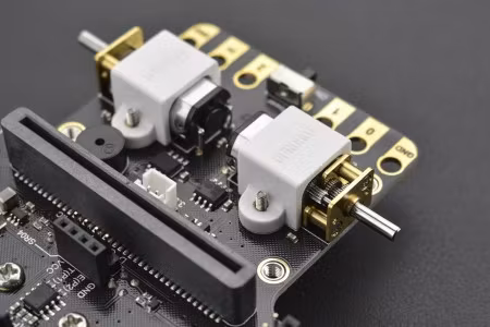 Micro:bit Maqueen robot (with micro:bit/IR Remote Controller)