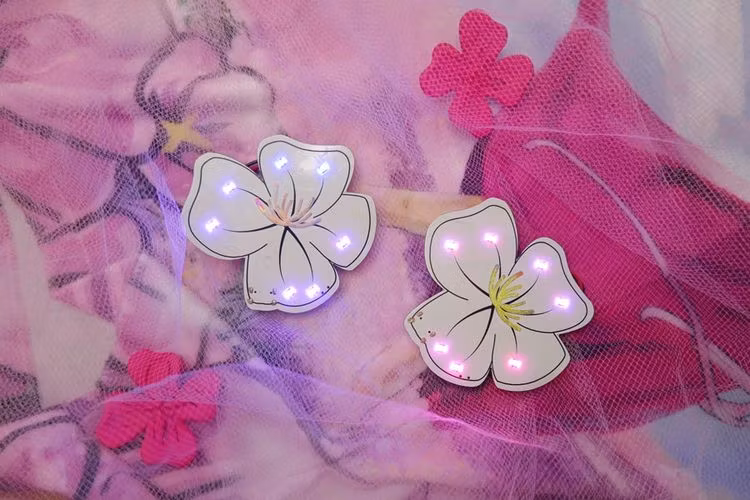 Kitty’s Flower - Bluetooth Wearable Brooches