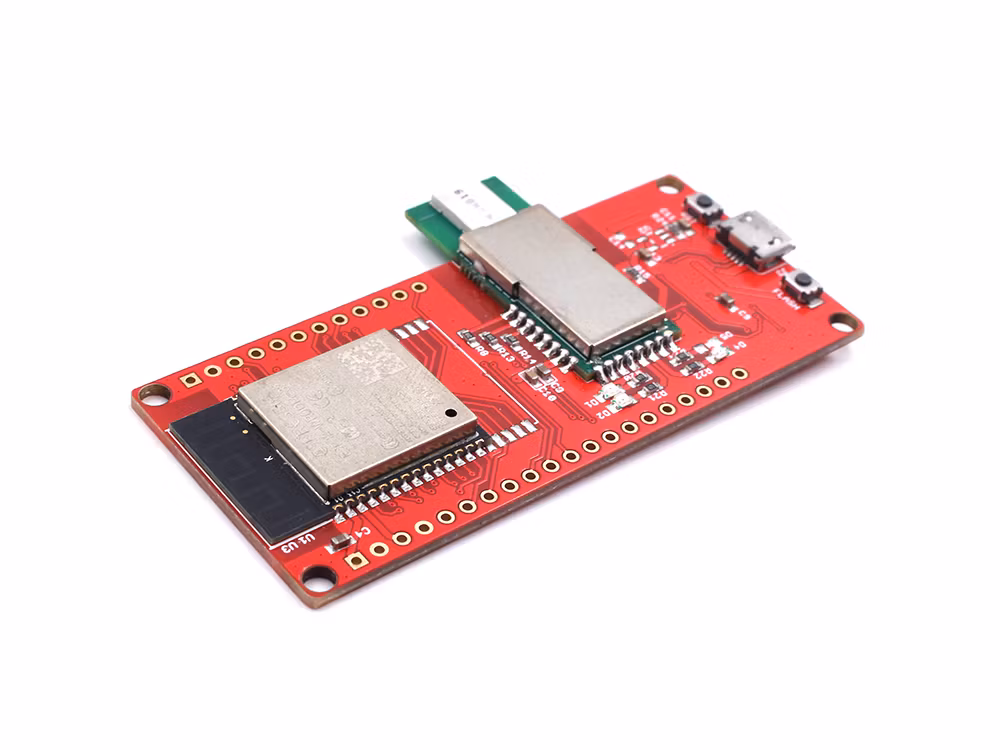 ESP32 UWB Pro