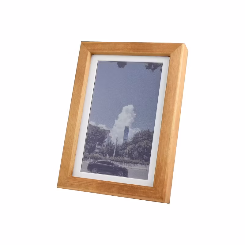 7.3inch ACeP 7-Color E-Paper with Solid Wood Photo Frame, Ultra-long Standby
