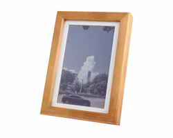 7.3inch ACeP 7-Color E-Paper with Solid Wood Photo Frame, Ultra-long Standby