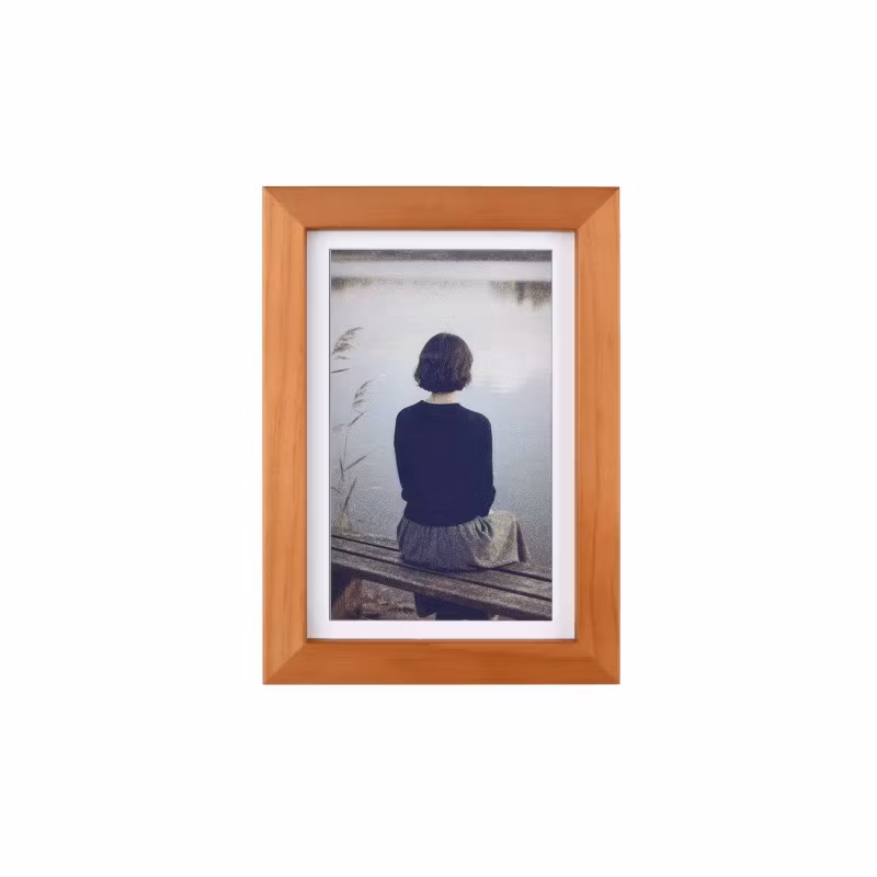 7.3″ Full color E-paper Display with Solid Wood Photo Frame for Raspberry Pi zero