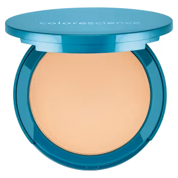 CS Natural Finish Pressed Foundation SPF 20