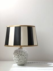 Gunnar Nylund Cream Colored "Chamotte" Table Lamp. 1940s.