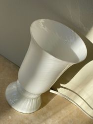 Murano Bell Formed Mushroom Table Lamp. 1970s.