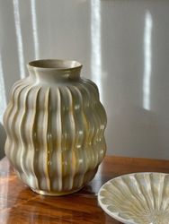 Vicke Lindstrand Art Deco set with Vase and Tray. 1930s.