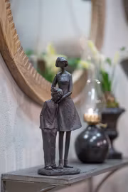 Staty Mamma & Son