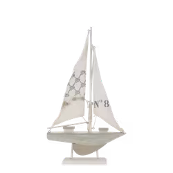 Segelbåt på fot