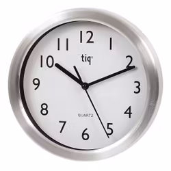 Tiq Väggklocka med ram i aluminium, 20 cm - F317