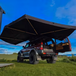 GASELL 270 XL awning with LED & rain legs