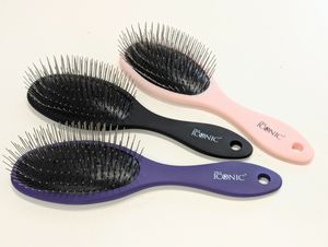 True Iconic Aglow Pin Brush
