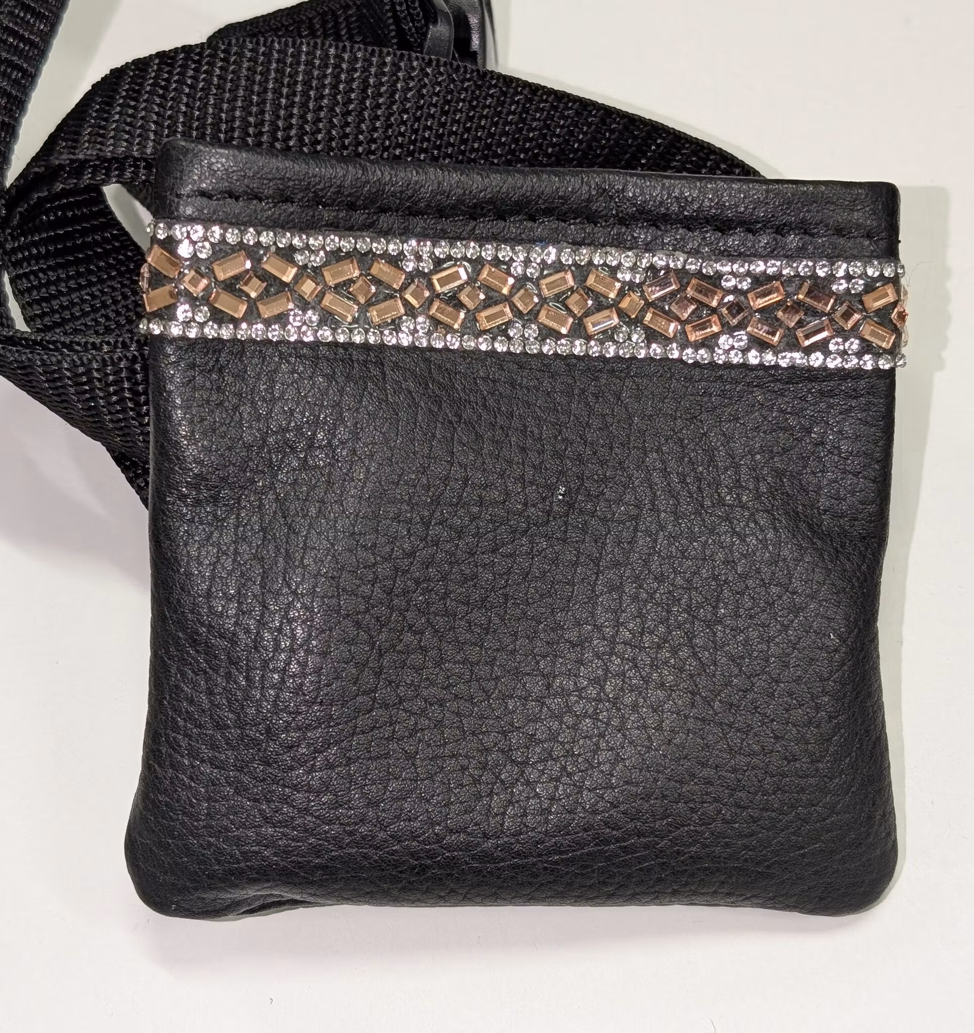 Godisficka med Bälte eller säkerhetsnål