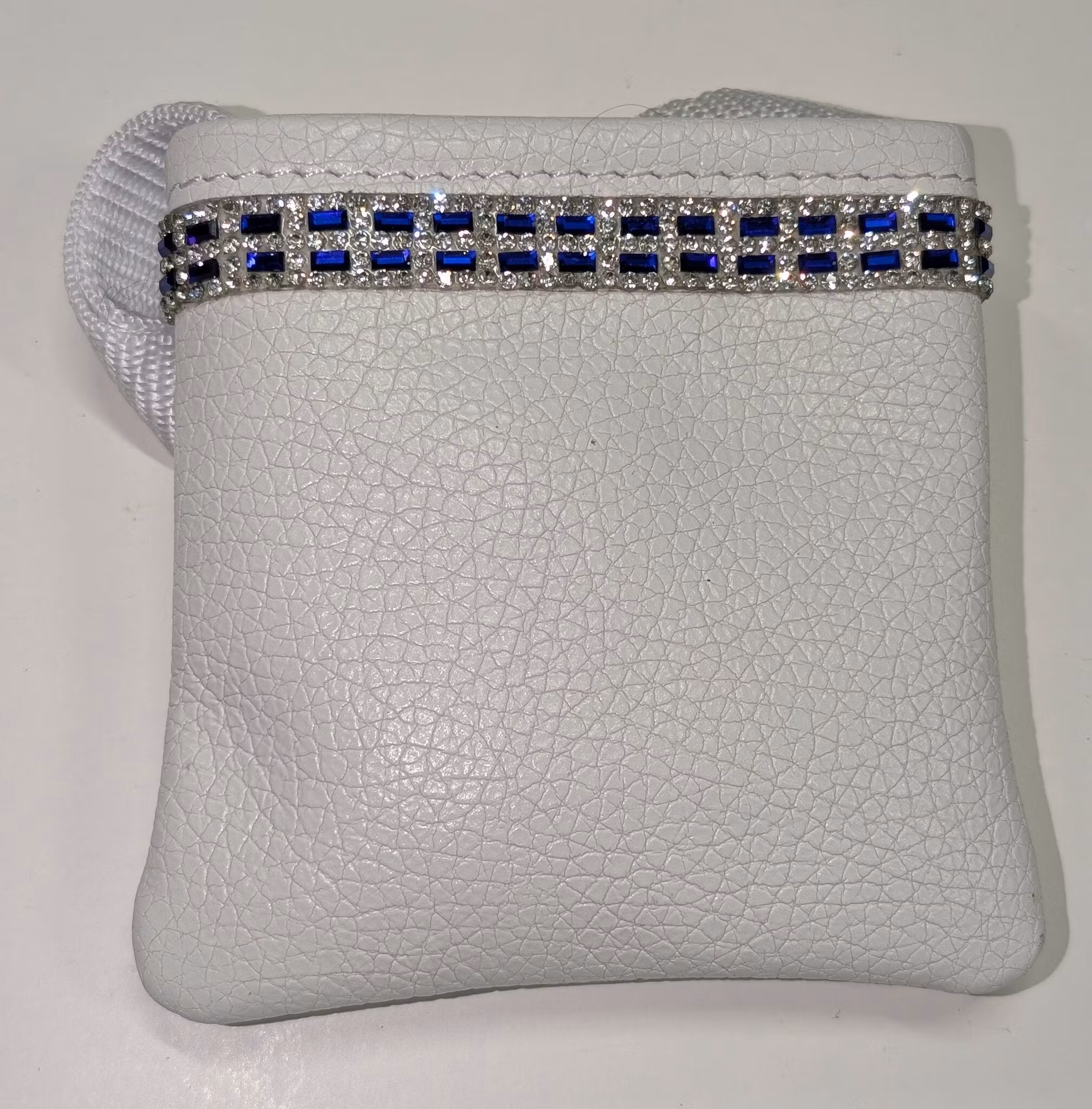 Godisficka med Bälte eller säkerhetsnål