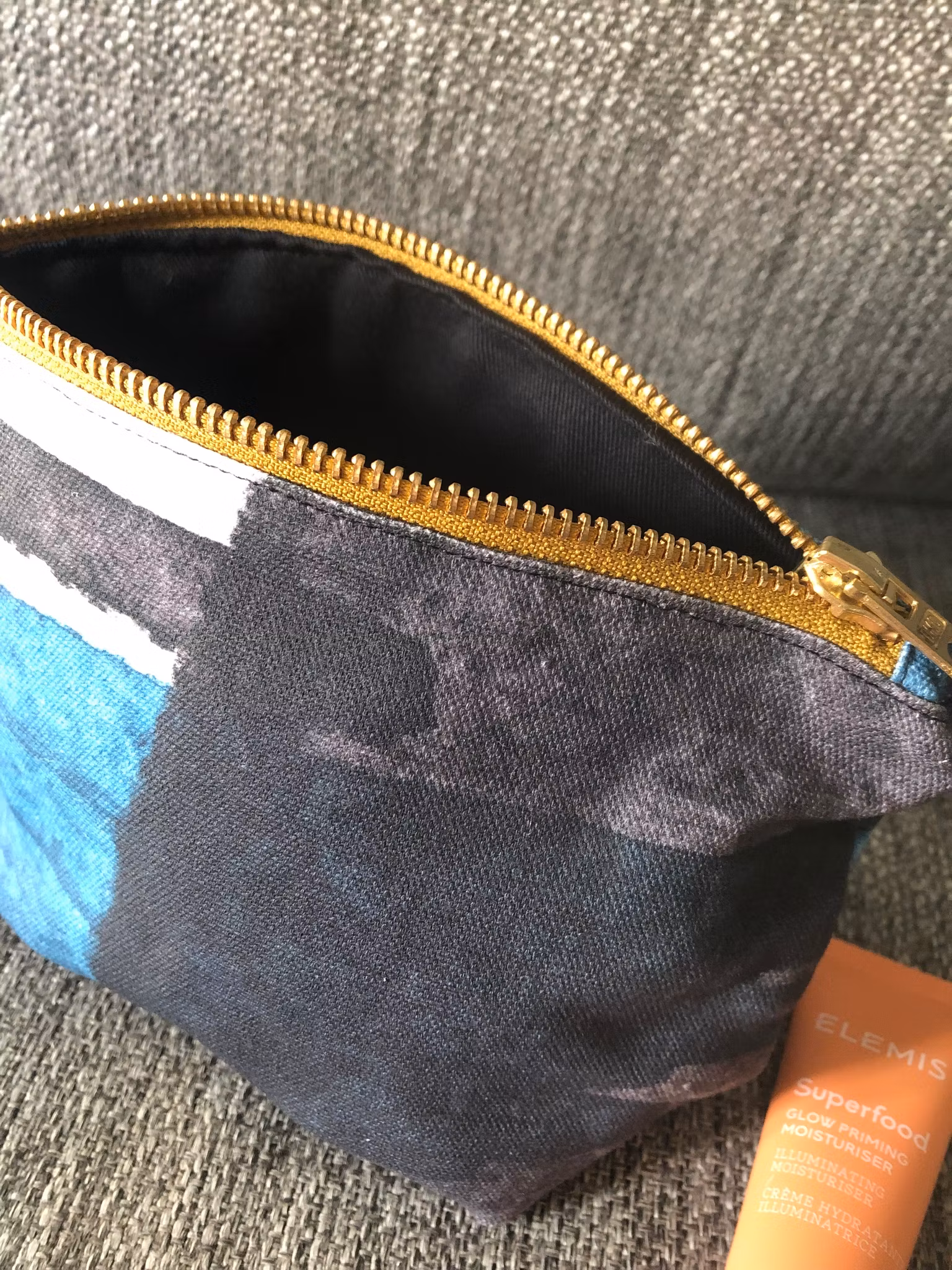 Necessär blue and black (M)