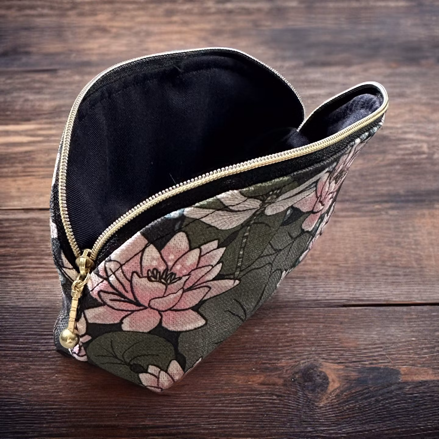 Necessär waterlily rund top (S)