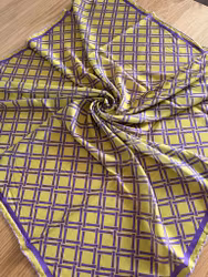 Scarfella mjuk handsydd scarf D185 R05