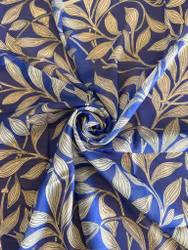 Scarfella mjuk handsydd scarf D188R04
