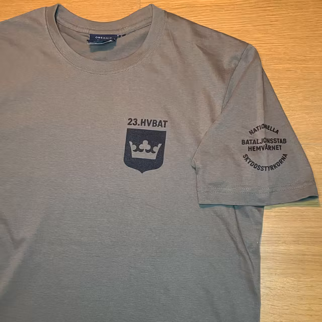 T-Shirt 23.Bat