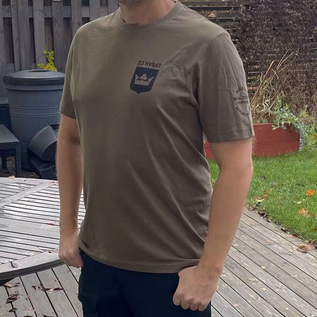 T-Shirt 23.Bat