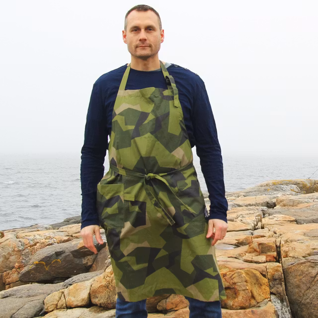 Down by the sea and ready to cook in a Apron M90.