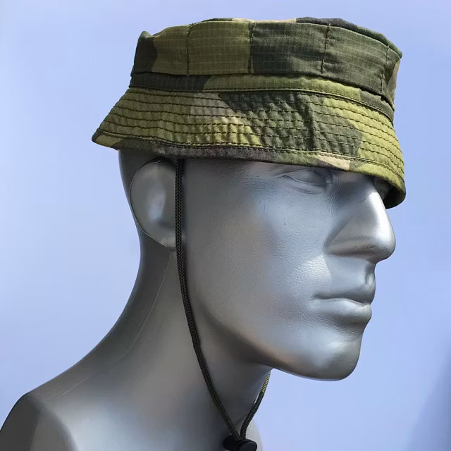 Ready for Jungle wearing a M90 Bush Hat!
