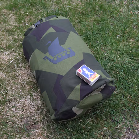 Dry Sack WR M90 Medium