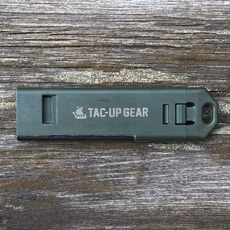 Survival Fire Steel Whistle Green