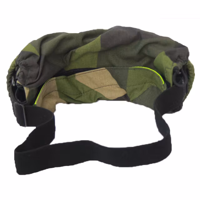 The back of the Goggle Cover M90 seen when mounted around protective goggles.